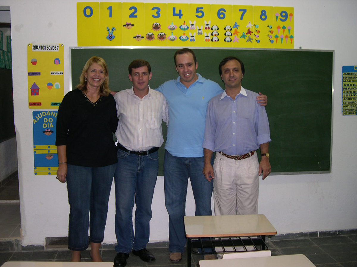 Orlando Morando em inaugurao de Escola Municipal de Educao Infantil<a style='float:right;color:#ccc' href='https://www3.al.sp.gov.br/repositorio/noticia/03-2008/MORANDO PRINCIPE.jpg' target=_blank><i class='bi bi-zoom-in'></i> Clique para ver a imagem </a>
